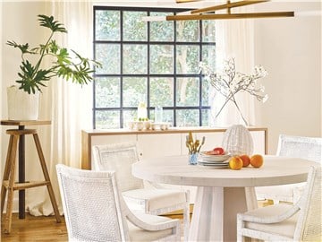 Thumbnail Mackinaw Round Dining Table 4